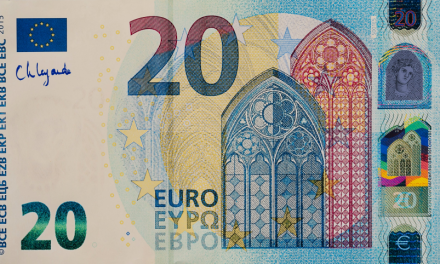 La signature de Christine LAGARDE sera sur les nouveaux billets en euros